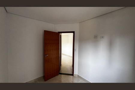 Apartamento à venda com 97m², 2 quartos e 2 vagas Apartamento à venda com 97m², 2 quartos e 2 vagasQuarto 2