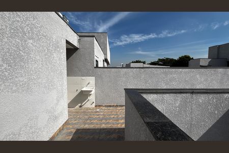 Apartamento à venda com 97m², 2 quartos e 2 vagas Apartamento à venda com 97m², 2 quartos e 2 vagasCobertura