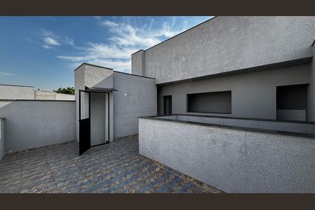 Apartamento à venda com 109m², 2 quartos e 2 vagas Apartamento à venda com 109m², 2 quartos e 2 vagasCobertura