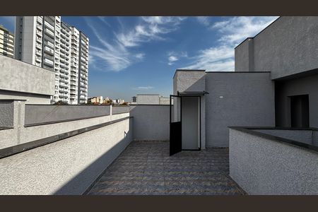 Apartamento à venda com 109m², 2 quartos e 2 vagas Apartamento à venda com 109m², 2 quartos e 2 vagasCobertura