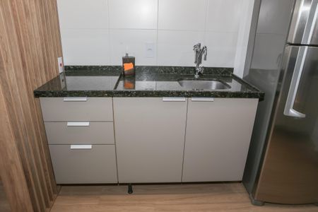 Apartamento para alugar com 24m², 1 quarto e sem vaga Apartamento para alugar com 24m², 1 quarto e sem vagaSala e Cozinha