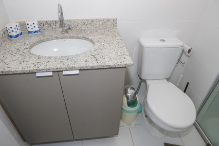 Apartamento para alugar com 24m², 1 quarto e sem vaga Apartamento para alugar com 24m², 1 quarto e sem vagaBanheiro da Suíte