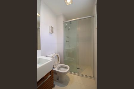 Apartamento à venda com 210m², 3 quartos e 3 vagasBanheiro da Suíte 2