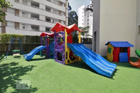 Apartamento à venda com 46m², 2 quartos e 1 vagaÁrea comum - Playground