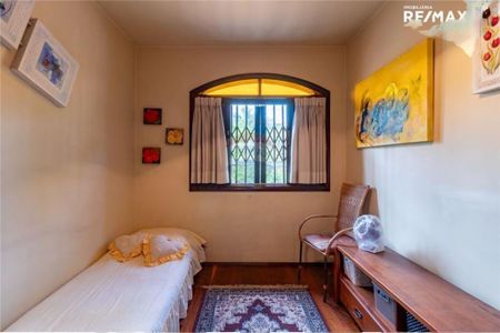 Casa à venda com 150m², 3 quartos e 2 vagas