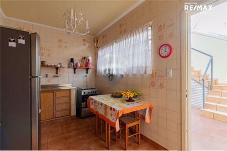 Casa à venda com 150m², 3 quartos e 2 vagas