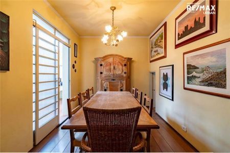 Casa à venda com 3 quartos, 150m² em Vila Cordeiro, São Paulo