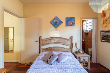 Casa à venda com 150m², 3 quartos e 2 vagas