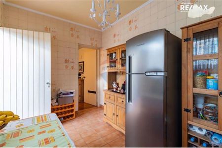 Casa à venda com 150m², 3 quartos e 2 vagas