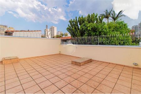 Casa à venda com 150m², 3 quartos e 2 vagas