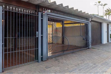 Casa à venda com 150m², 3 quartos e 2 vagas