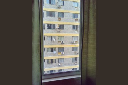 Vista de apartamento à venda com 2 quartos, 52m² em Rocha Miranda, Rio de Janeiro