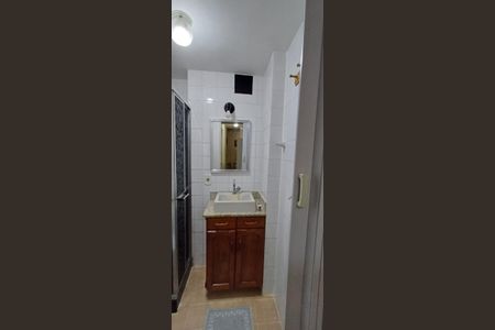 Banheiro de apartamento à venda com 2 quartos, 52m² em Rocha Miranda, Rio de Janeiro