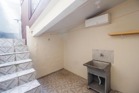 Casa para alugar com 45m², 1 quarto e sem vagaÁrea de Serviço