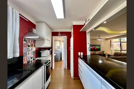 Apartamento à venda com 113m², 3 quartos e 1 vaga Apartamento à venda com 113m², 3 quartos e 1 vagaCozinha