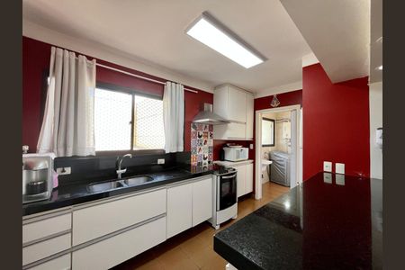 Apartamento à venda com 113m², 3 quartos e 1 vaga Apartamento à venda com 113m², 3 quartos e 1 vagaCozinha