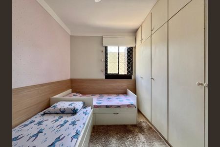 Apartamento à venda com 113m², 3 quartos e 1 vaga Apartamento à venda com 113m², 3 quartos e 1 vagaQuarto 1