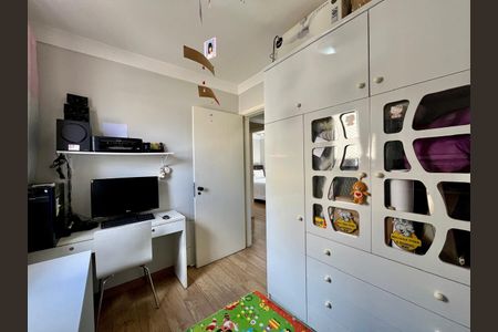 Apartamento à venda com 113m², 3 quartos e 1 vaga Apartamento à venda com 113m², 3 quartos e 1 vagaQuarto 2