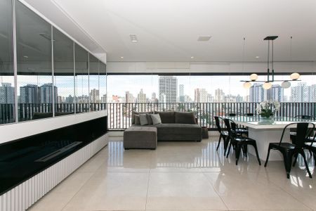 Apartamento à venda com 164m², 3 quartos e 3 vagasSala