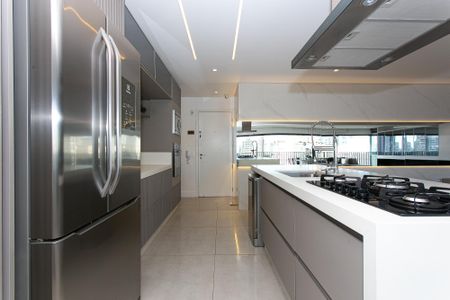 Apartamento à venda com 164m², 3 quartos e 3 vagasCozinha