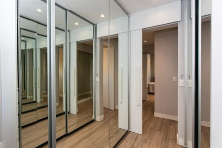 Apartamento à venda com 164m², 3 quartos e 3 vagasSuíte 1