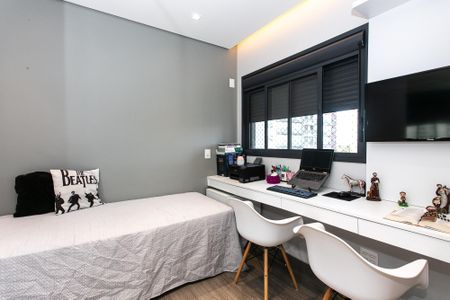 Apartamento à venda com 164m², 3 quartos e 3 vagasSuíte 2