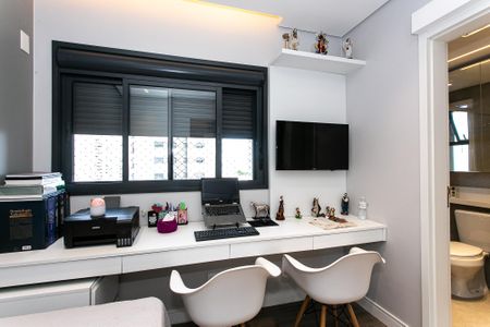 Apartamento à venda com 164m², 3 quartos e 3 vagasSuíte 2