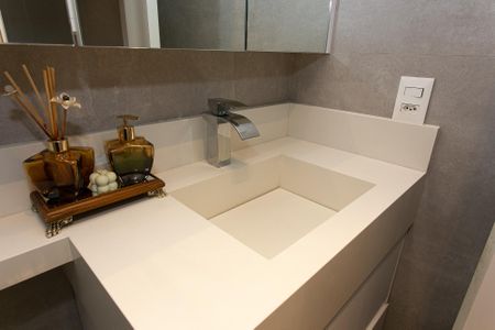 Apartamento à venda com 164m², 3 quartos e 3 vagasBanheiro da Suíte 2