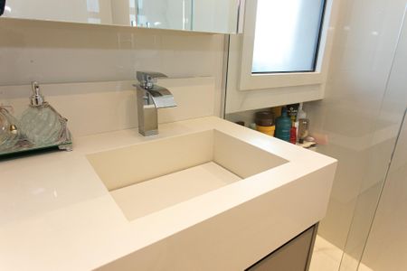 Apartamento à venda com 164m², 3 quartos e 3 vagasBanheiro da Suíte 1