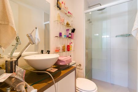 Apartamento para alugar com 85m², 2 quartos e 1 vaga