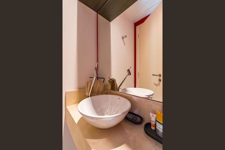 Apartamento para alugar com 85m², 2 quartos e 1 vaga