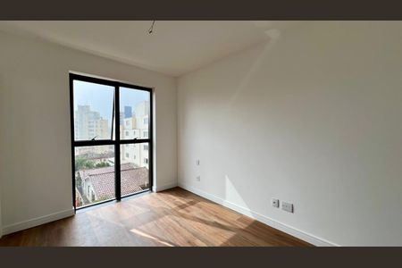quarto  de apartamento à venda com 3 quartos, 90m² em Sagrada Família, Belo Horizonte