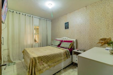 Casa à venda com 300m², 2 quartos e 2 vagas