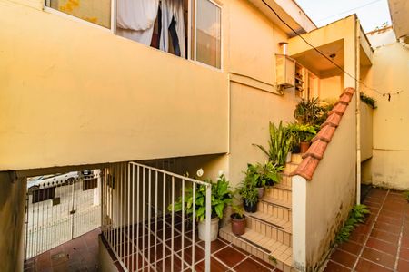 Casa à venda com 300m², 2 quartos e 2 vagas