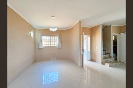 Sala de casa à venda com 4 quartos, 310m² em Jardim Paulista Ii, Jundiaí