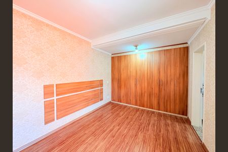 Casa à venda com 310m², 4 quartos e 3 vagasSuíte 1