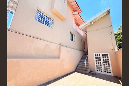 Casa à venda com 310m², 4 quartos e 3 vagasQuintal