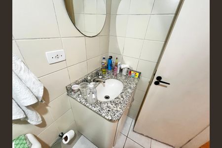 Apartamento à venda com 110m², 3 quartos e 1 vaga Apartamento à venda com 110m², 3 quartos e 1 vagaBanheiro