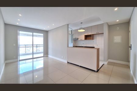 Sala de apartamento para alugar com 2 quartos, 72m² em Vila Romana, São Paulo