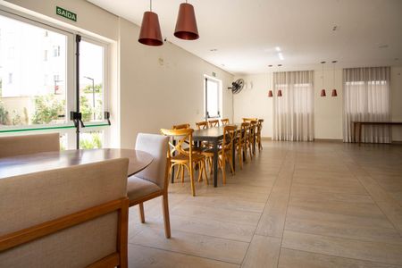 Apartamento à venda com 42m², 2 quartos e sem vagaÁrea comum - Salão de festas