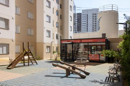 Apartamento à venda com 42m², 2 quartos e sem vagaÁrea comum - Playground