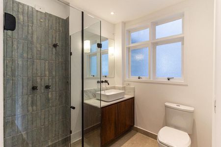 Apartamento à venda com 120m², 3 quartos e sem vagaBanheiro