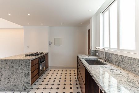 Apartamento à venda com 120m², 3 quartos e sem vagaCozinha