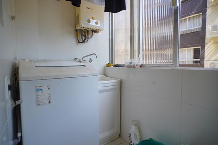 Apartamento à venda com 71m², 2 quartos e 1 vaga Apartamento à venda com 71m², 2 quartos e 1 vagaÁrea de serviço