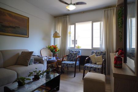 Apartamento à venda com 71m², 2 quartos e 1 vaga Apartamento à venda com 71m², 2 quartos e 1 vagaSala