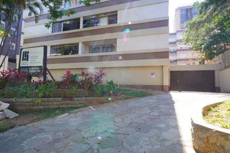 Apartamento à venda com 71m², 2 quartos e 1 vaga Apartamento à venda com 71m², 2 quartos e 1 vagaFachada