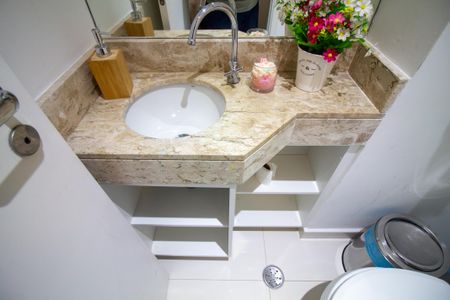 Apartamento para alugar com 105m², 3 quartos e 2 vagasLavabo