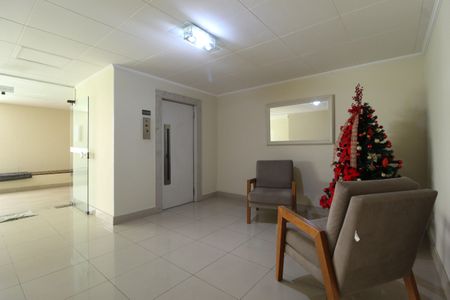 Apartamento à venda com 42m², 1 quarto e 1 vagaHall Social