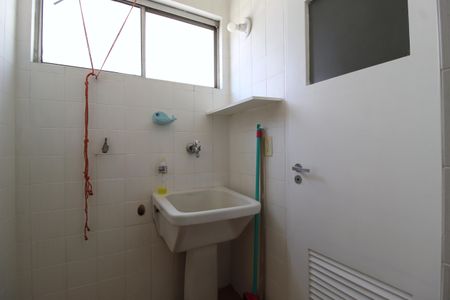 Apartamento à venda com 42m², 1 quarto e 1 vagaCozinha e Área de Serviço