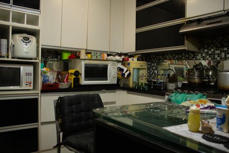 Apartamento à venda com 120m², 4 quartos e sem vagaCozinha